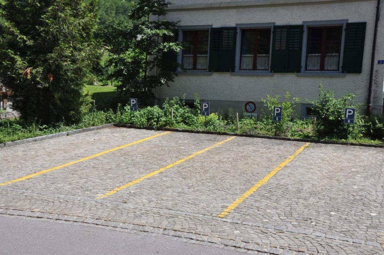 Ferienwohnungen Alter Raaben Rüti Kültér fotó